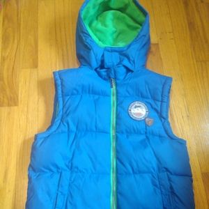 Boys sleeveless puffer vest / jacket